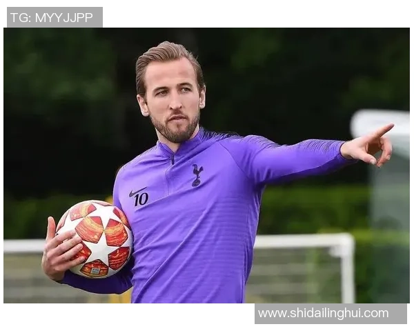 凯恩深夜发文回应转会传闻 暗示留队意向不变